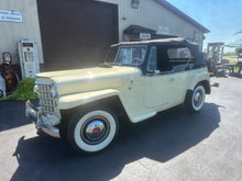 Load image into Gallery viewer, 1950 Willys Jeepster
