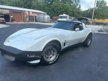 Load image into Gallery viewer, 1980 Corvette T-top Coupe
