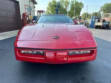 Load image into Gallery viewer, 1986 Corvette Coupe
