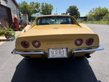 Load image into Gallery viewer, 1969 Corvette Coupe
