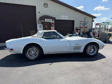 Load image into Gallery viewer, 1972 Corvette Convertible
