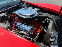 Load image into Gallery viewer, 1976 Corvette Stingray 4 speed

