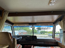 Load image into Gallery viewer, 1977 Coachman NICE!!
