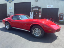Load image into Gallery viewer, 1976 Corvette Stingray T-top Coupe
