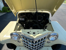 Load image into Gallery viewer, 1950 Willys Jeepster
