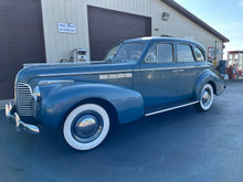 Load image into Gallery viewer, 1940 Buick Special 8
