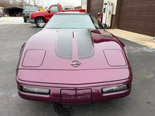 Load image into Gallery viewer, 1995 Corvette Coupe 36k miles
