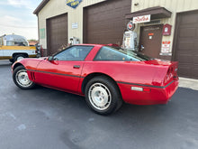 Load image into Gallery viewer, 1986 Corvette Coupe
