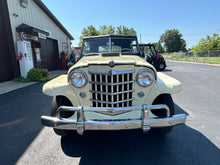 Load image into Gallery viewer, 1950 Willys Jeepster
