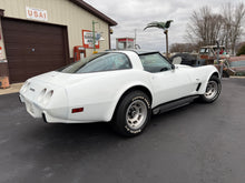 Load image into Gallery viewer, 1979 Corvette Coupe
