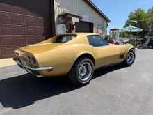 Load image into Gallery viewer, 1969 Corvette Coupe
