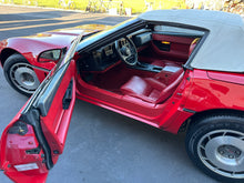 Load image into Gallery viewer, 1987 Corvette Convertible
