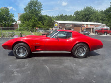 Load image into Gallery viewer, 1976 Corvette Stingray T-top Coupe

