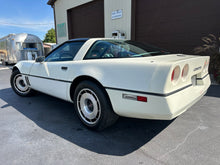 Load image into Gallery viewer, 1984 Corvette 11k miles
