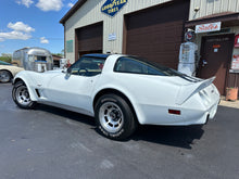 Load image into Gallery viewer, 1979 Corvette Coupe

