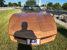 Load image into Gallery viewer, 1982 Corvette Coupe
